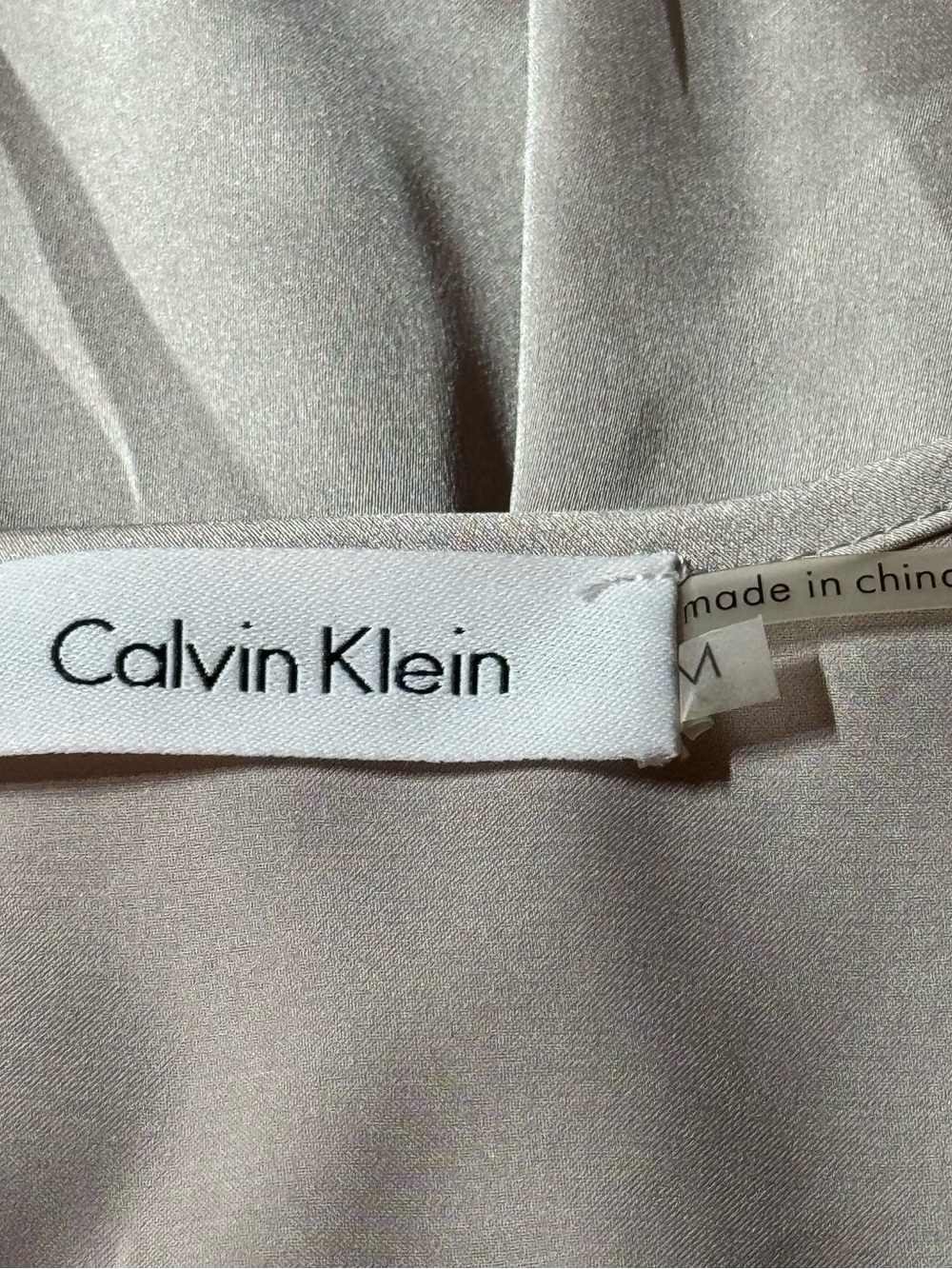 Calvin Klein Satin Sleeveless Blouse Pleated Scoop Neck Champagne Gold Size M - Picture 9 of 12